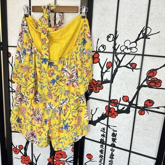 L*SPACE Kelly Bloom Romper Sunshine Gold Yellow Floral Size L Halter Tie neck - Picture 6 of 8